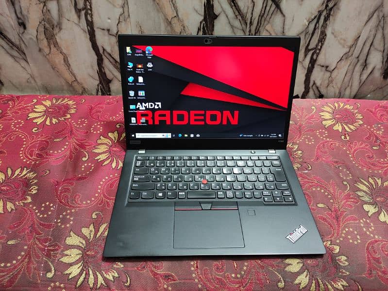 Lenovo Thinkpad X395 (Ryzen 5 Pro 3500u) sleek handy amd lightweight 1