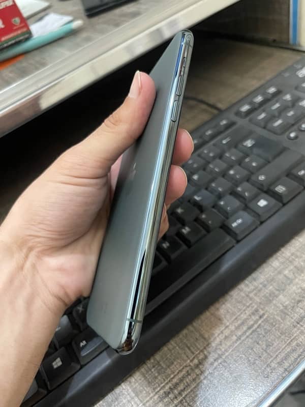 iphone 11 pro max 256Gb non pta 1