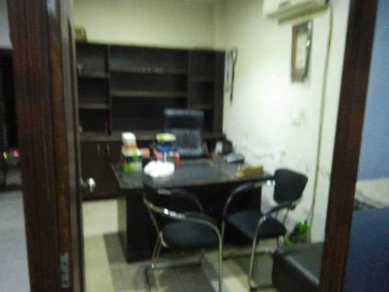 3rd floor main road good location near to market 6