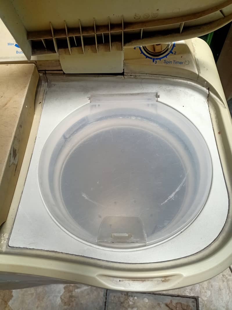 Washing machine and dryer 2