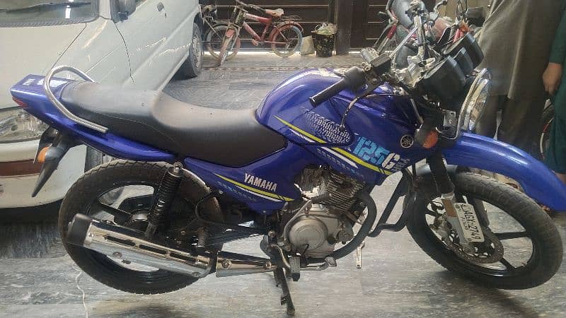 Yamaha YBR125G urgent sale 5