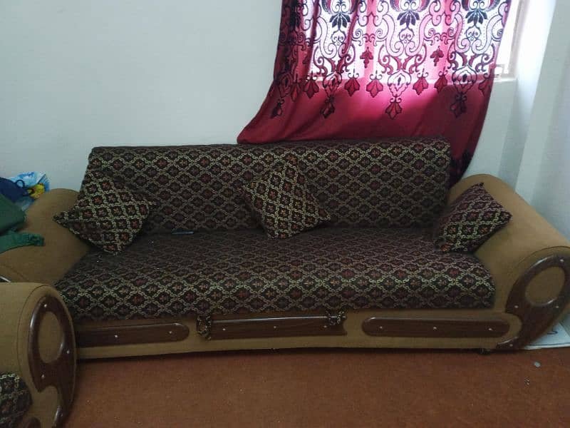 5 seater sofa 3