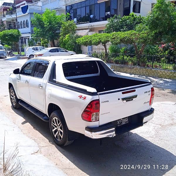 Toyota Hilux 2019 3