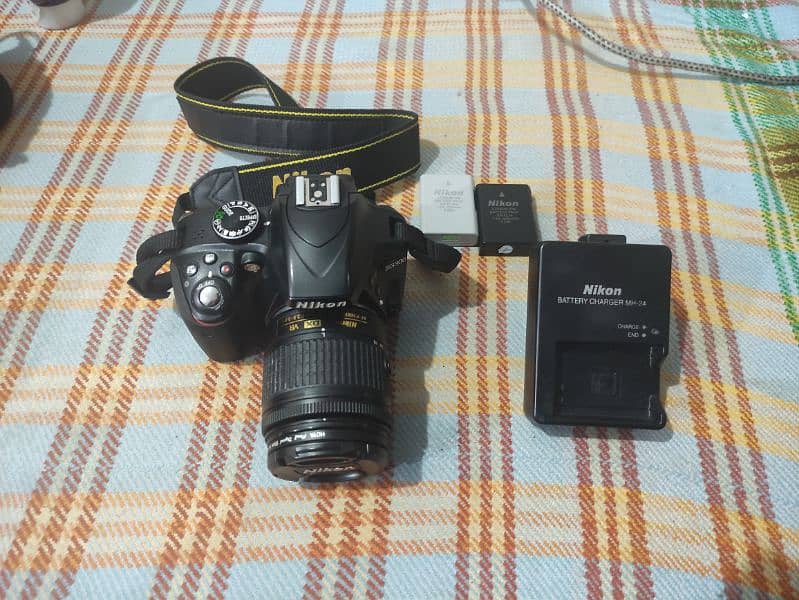 nikon d3300 DSLR Camera 1