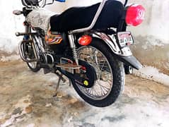 Honda CG 125 2023