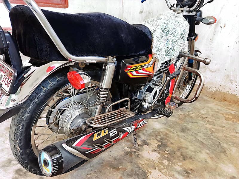 Honda CG 125 2023 5