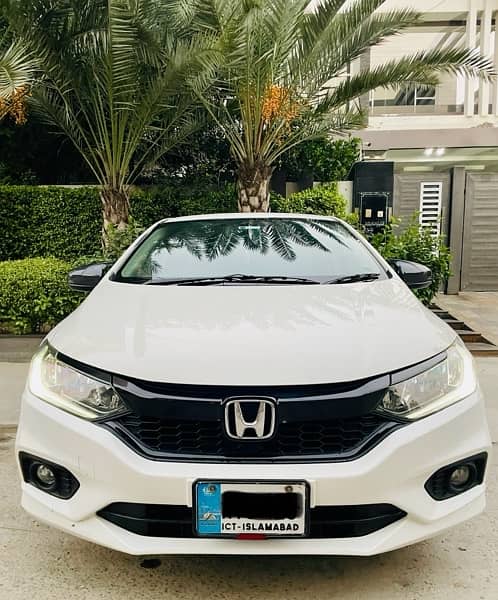 Honda City Aspire CVT 1.5 Automatic 2022 in White Colour 1