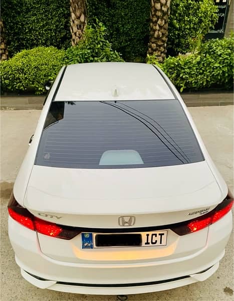 Honda City Aspire CVT 1.5 Automatic 2022 in White Colour 6