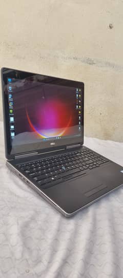 Dell Precision 7520 i7 7th gen