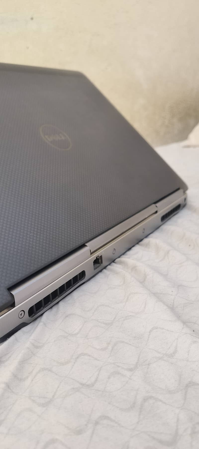 Dell Precision 7520 i7 7th gen 7