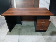 Officetable Managertable Bosstable Executivetable CEOtable Studytable