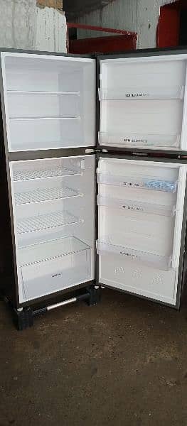 Haier Fridge HRF 398 EPR, New 10/10 1