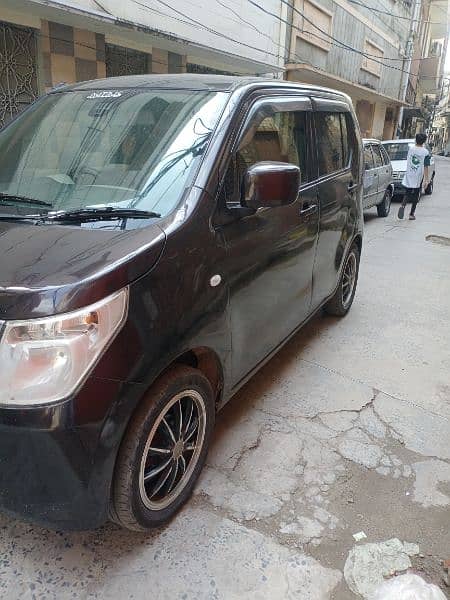 Suzuki Wagon R 2015 1