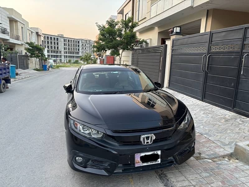 Honda Civic Oriel 2018 7