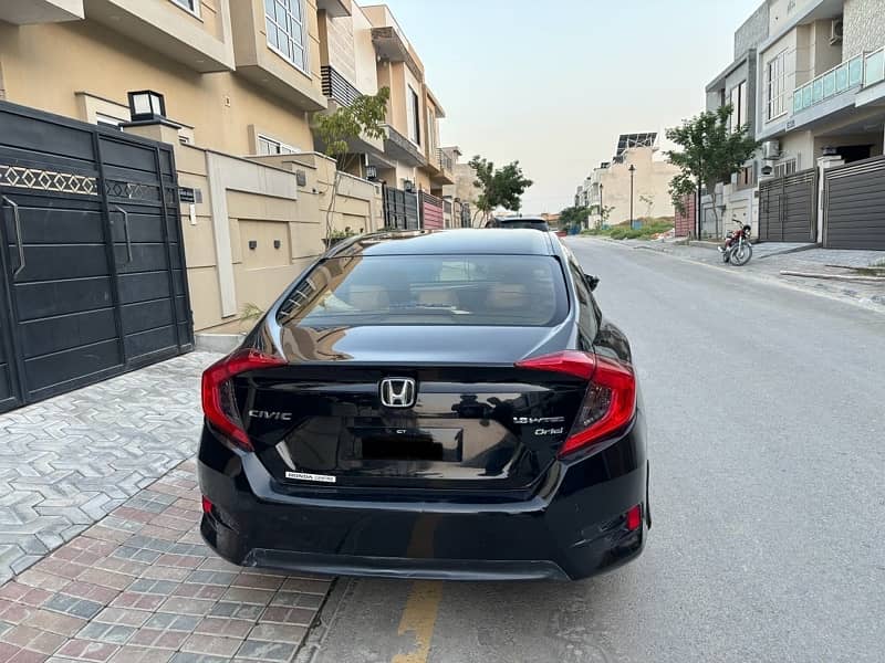 Honda Civic Oriel 2018 8