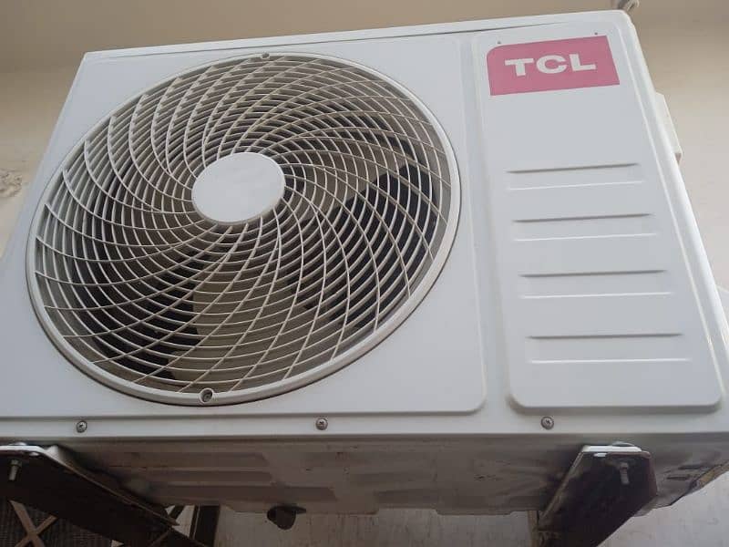 TCL DC inverter 1.5 Ton heat and Cool 1