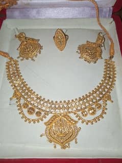 4.5 Tola Gold set Necklace, Earrings and Ring