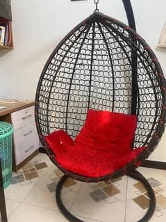 swing chair in good condition