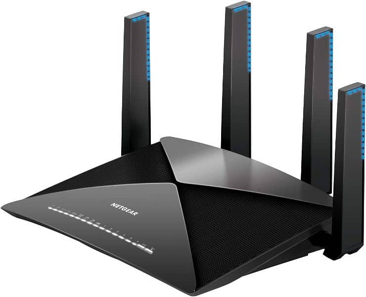 NETGEAR X10 R9000 Nighthawk AD7200 802.11ac/ad Quad-Stream Router 3