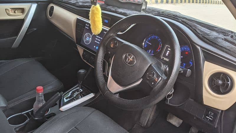 Toyota Corolla Altis 2018 4