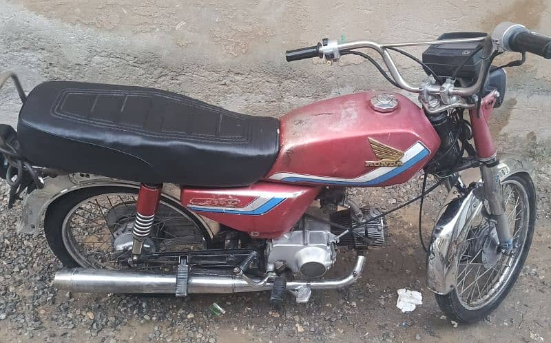 Honda 70,1989 model, genuine condition 3