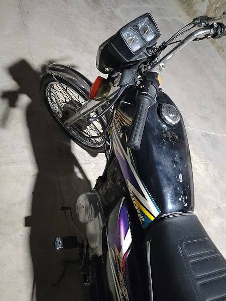 HONDA CG-125 3