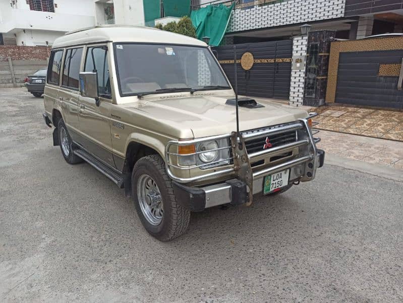 Mitsubishi Pajero 1992 0