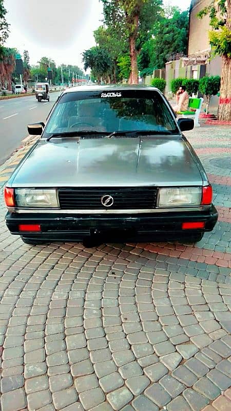 Nissan Sunny 1987 8