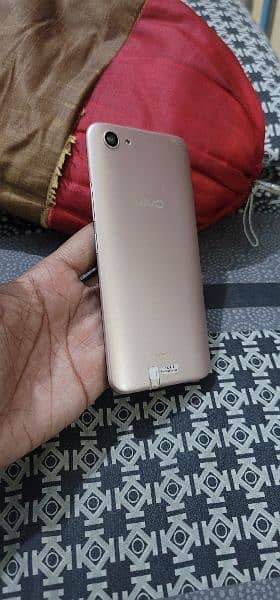 Vivo y81 6