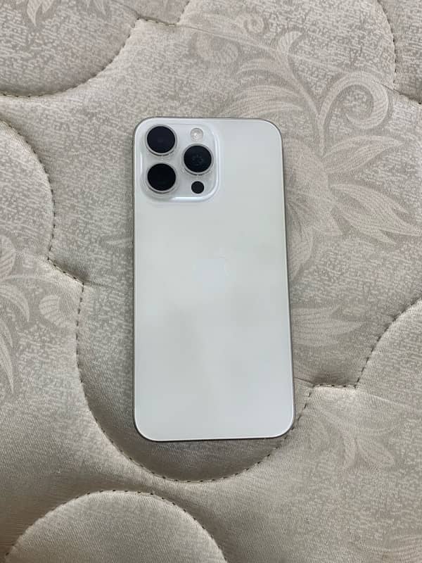 iphone 15 pro max 256gb white jv 0