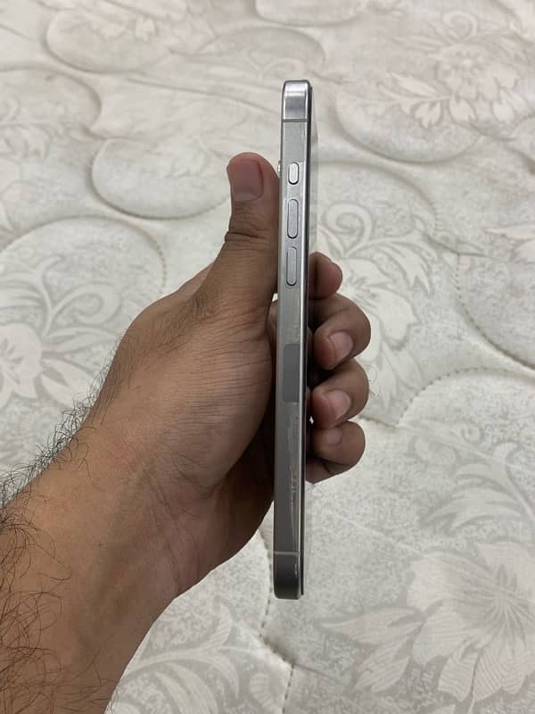 iphone 15 pro max 256gb white jv 3