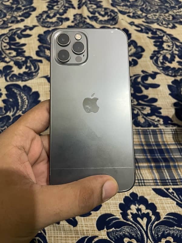 Apple IPhone 12 Pro 1