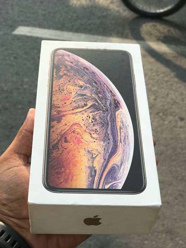 Iphone XSMax 64gb PTA approved Gold colour with box 4