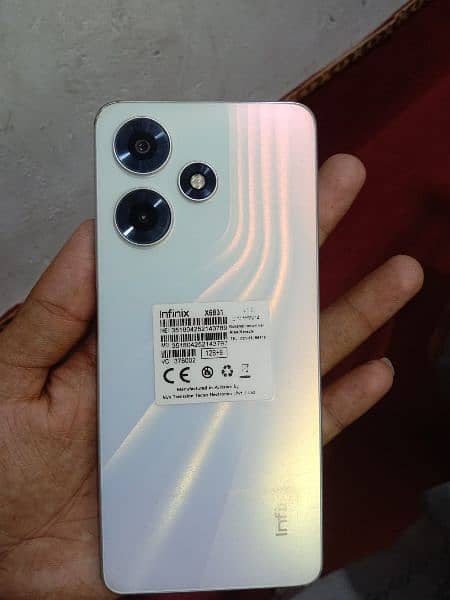 Infinix HoT30 2