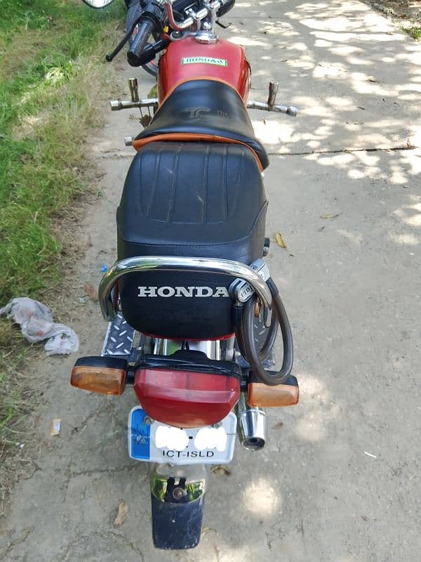 Honda CD 70 2020 6