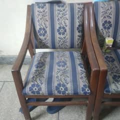 4 chairs for sale