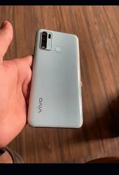 vivo y30 4/64 condition 10/10 all ok with box charg