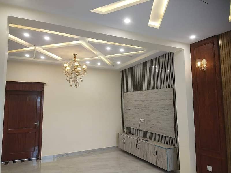 10 Marla House For Rent Upper Portion In Tip Society Phase 2 Lhr. 5