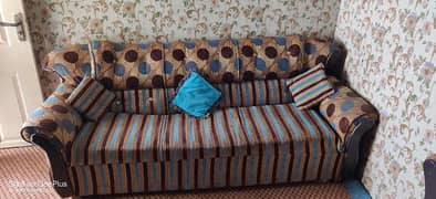 Sofa Set  5 Seater Good Condition 0