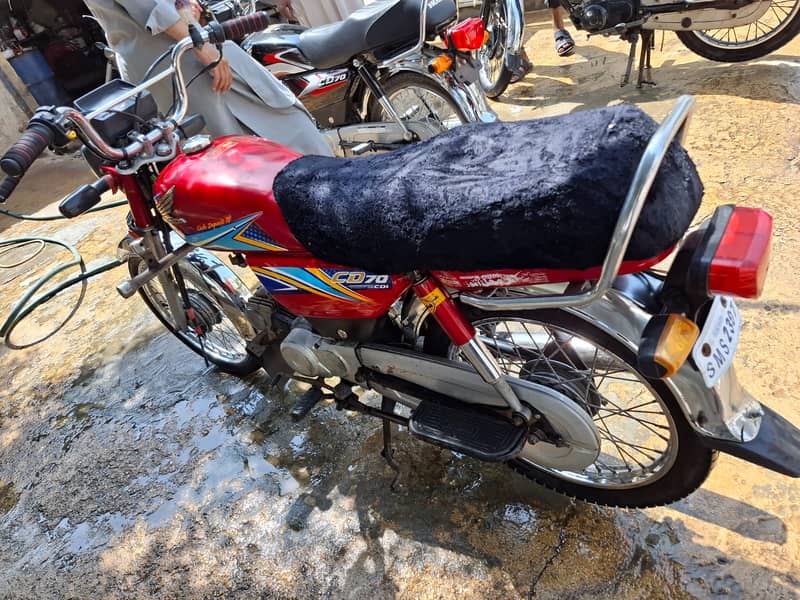 Honda CD 70 2019 4