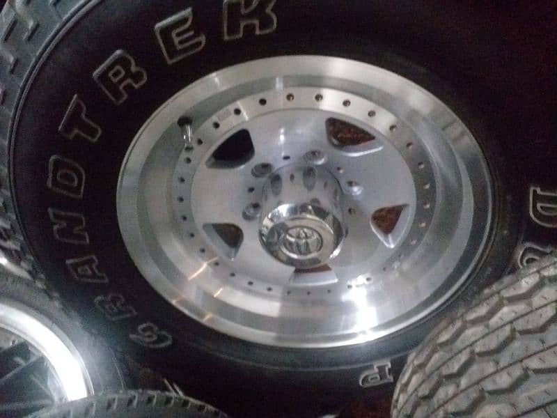 new and usd tyre rime all saiz 17