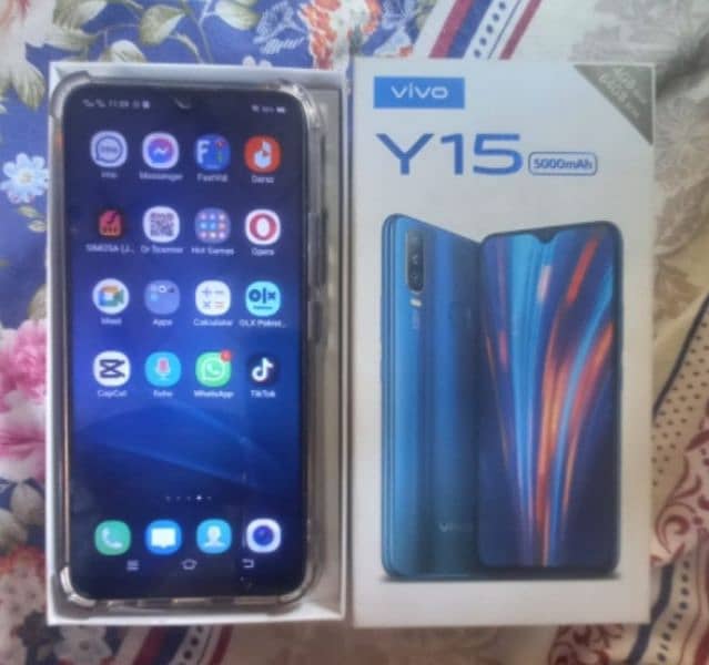 vivo y15 4/64 10/10 full box 0