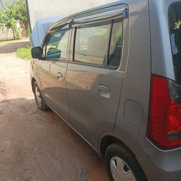 Suzuki Wagon R 2017 in Genuine Condition 1