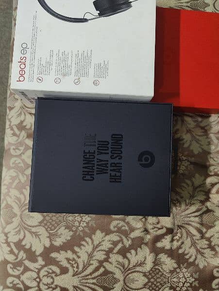 Beats EP headphones up for sale (original) 1