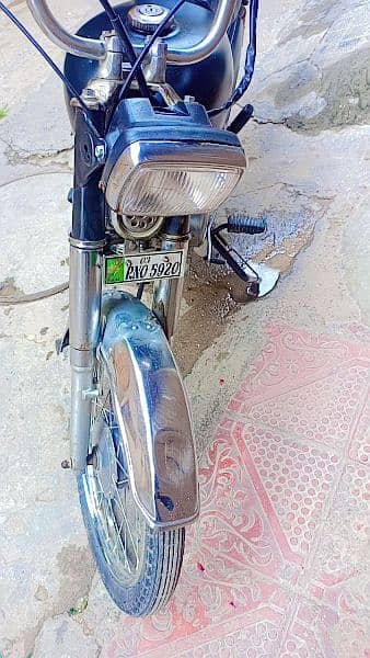 Indian good condition by full original Honda 70 2003 model 6