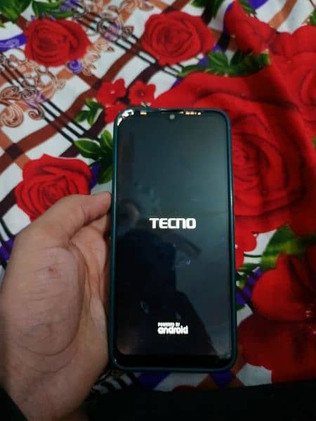 Tecno spark 4 8