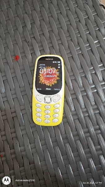 Nokia 3310 yellow color cont num 03165396924 3