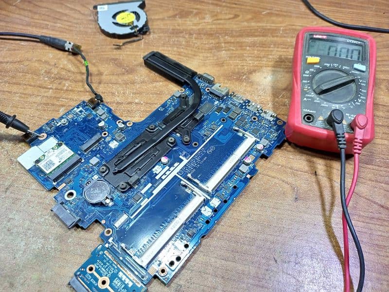 Computer laptop Motherboard Repair 5