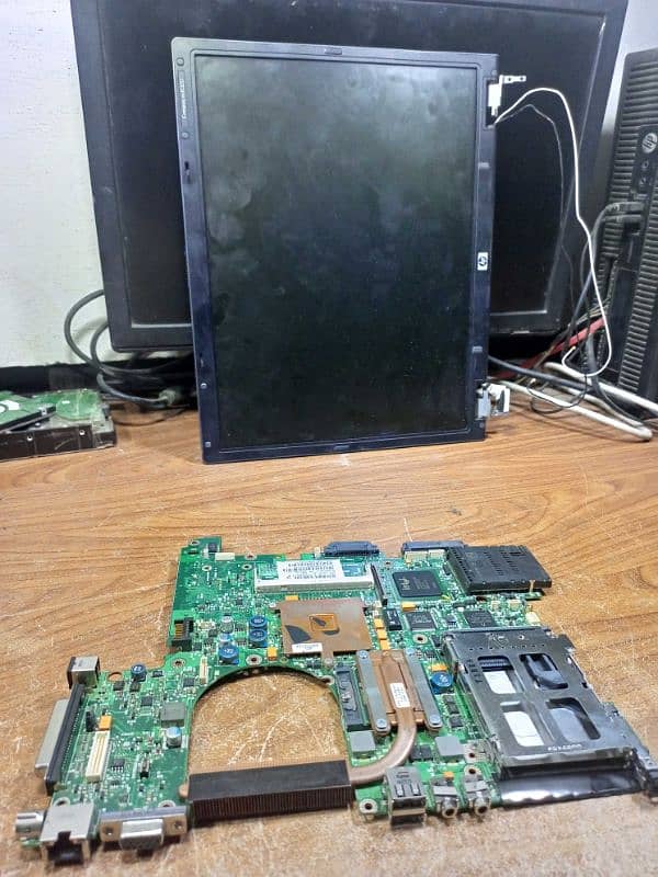 Computer laptop Motherboard Repair 7