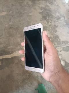 Samsung j7